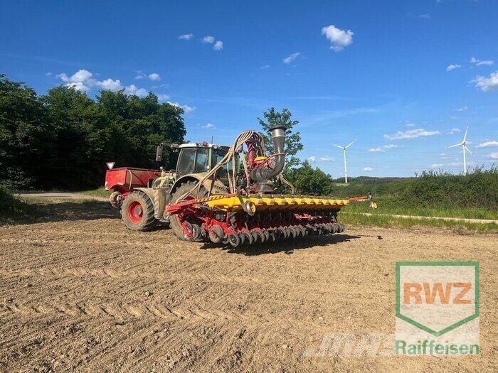 Väderstad Tempo V12 Drillmaschinen