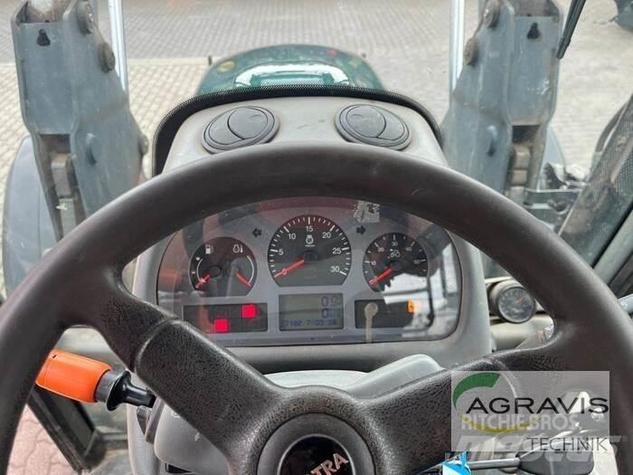 Valtra A 83 H Traktoren