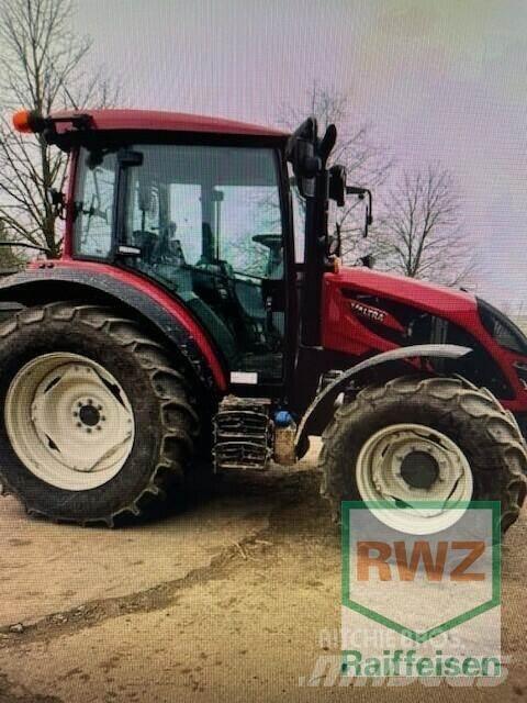 Valtra A85 Traktoren