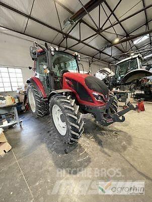 Valtra A95H2 Traktoren