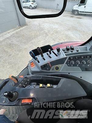 Valtra N134A Traktoren