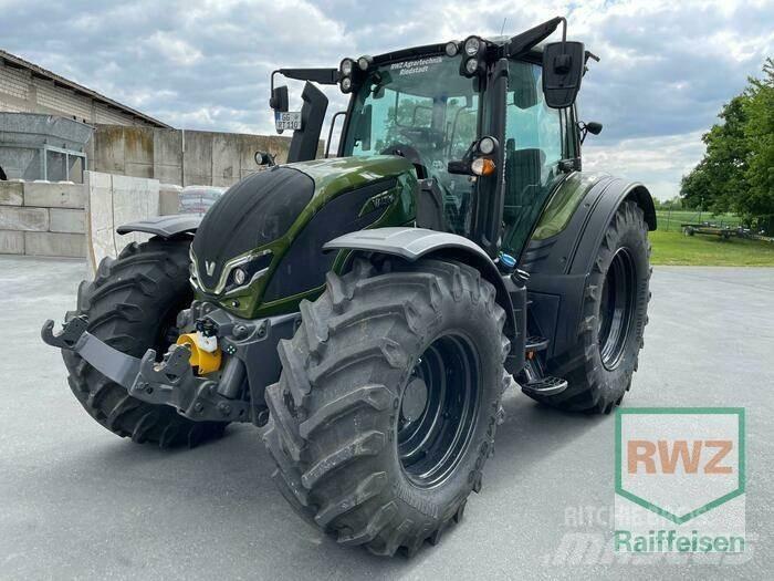 Valtra N175A Traktoren