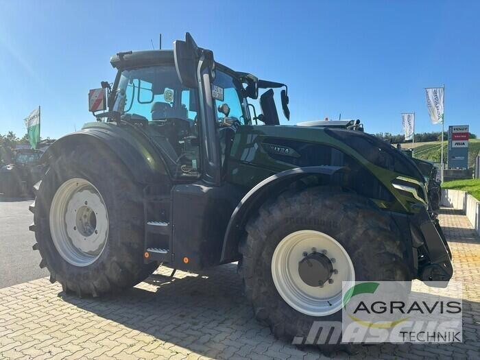 Valtra Q 285 1A9 Traktoren
