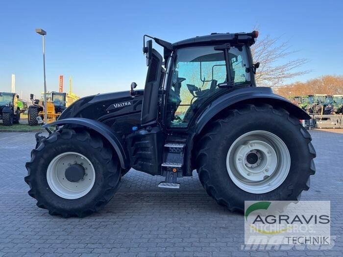 Valtra T 255 V 2A1 Traktoren