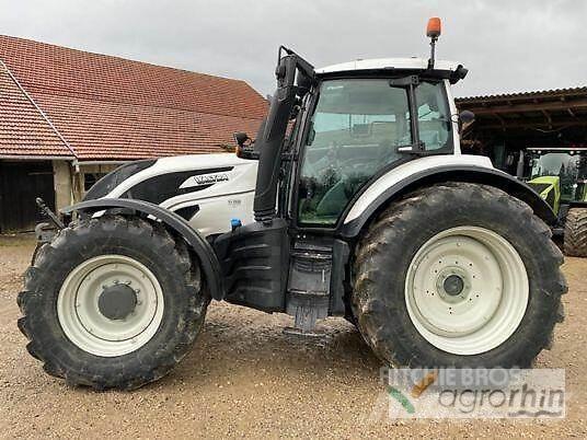 Valtra T174 DIRECT Traktoren