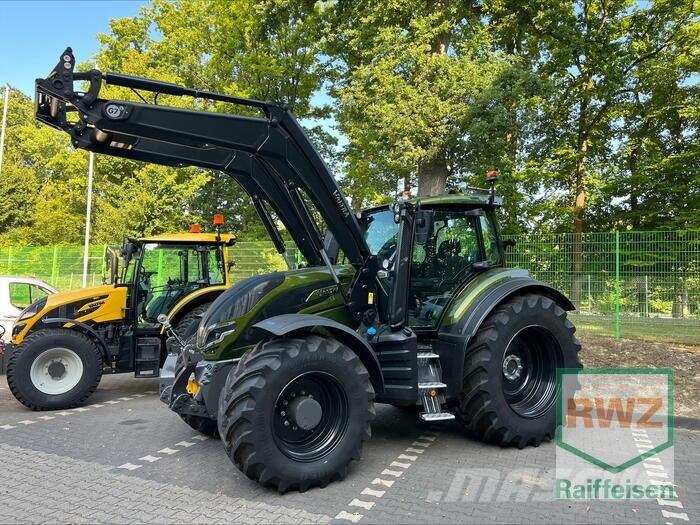 Valtra T255Versu Traktoren