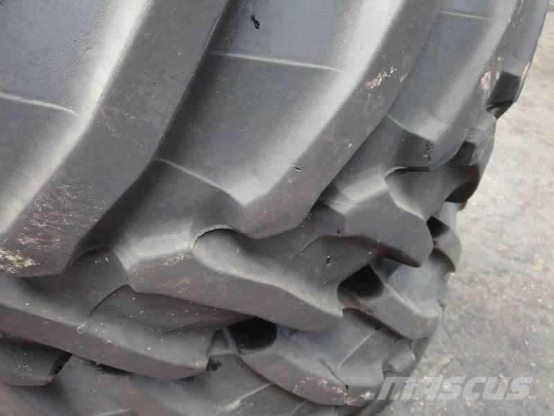 BKT 540 / 65 R30 Reifen