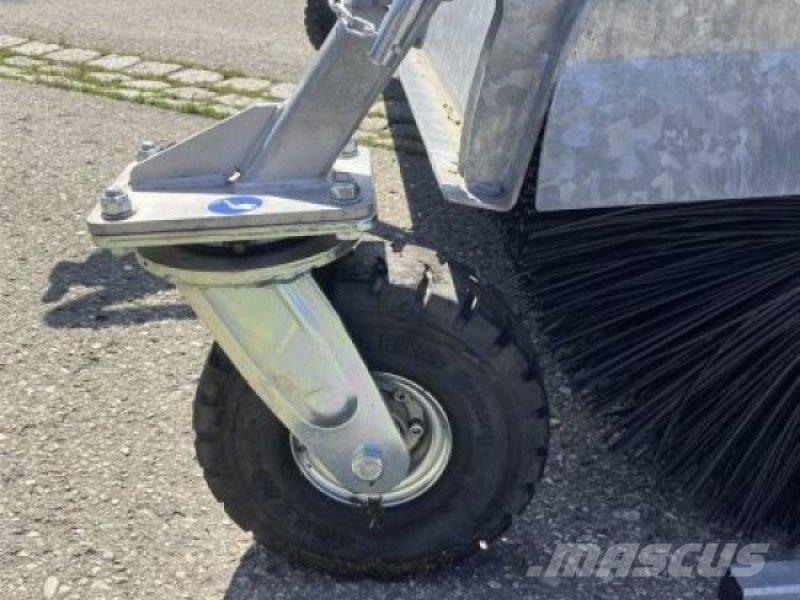 Fliegl TYP 700 Kehrer