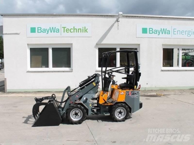 GiANT G 1200 Kompaktlader