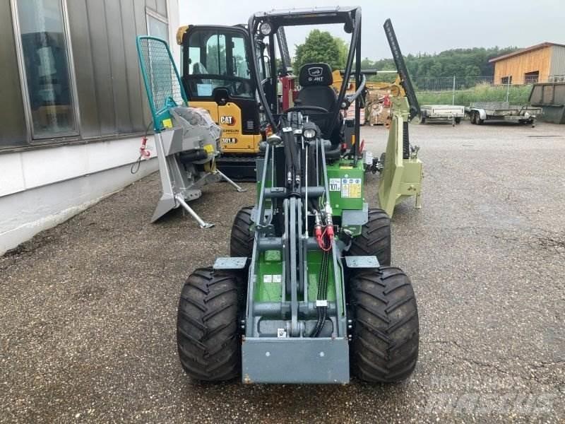 GiANT G1200 Kompaktlader