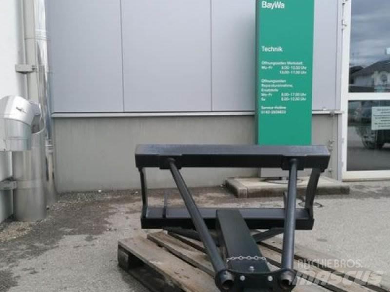 GiANT KRANARM Traktoren