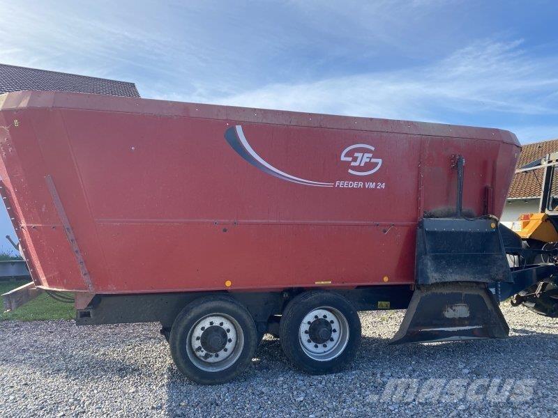 JF VM 24-3 SC Futtermischwagen