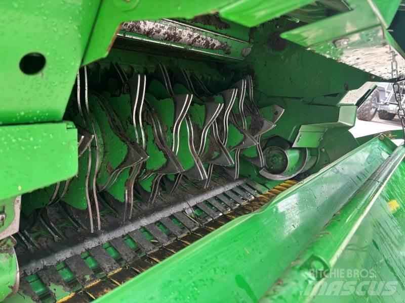 John Deere 623 Rundballenpressen