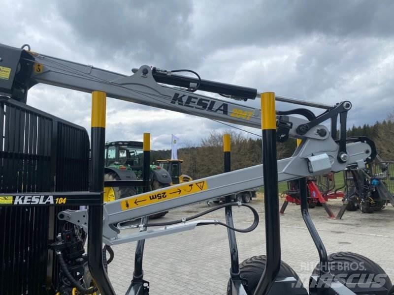 Kesla 104 + 204T Forstanhänger/Rückewagen