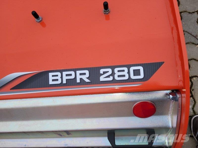Kuhn BPR 280 Kompostmischer