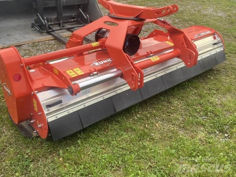 Kuhn BPR 280 Kompostmischer