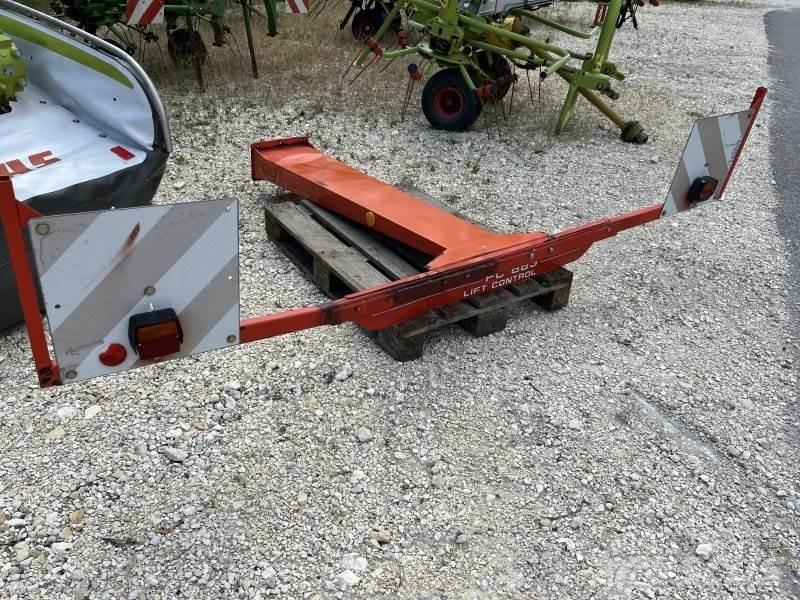 Kuhn FC 883 Mäher