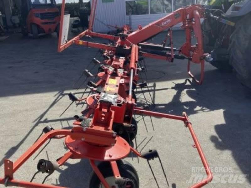 Kuhn GF 7702 Kreiselheuer/-wender