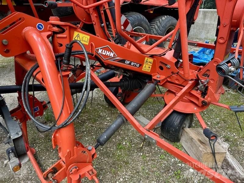 Kuhn GF 8712 Kreiselheuer/-wender