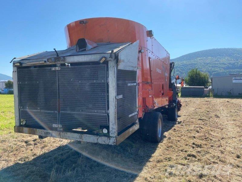 Kuhn SPW 25 Futtermischwagen