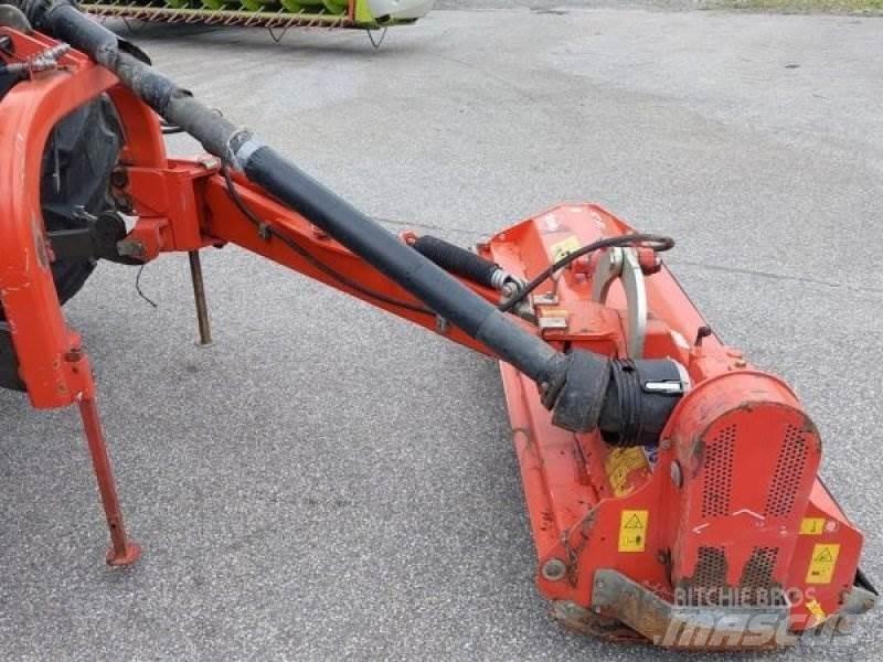 Kuhn TB 211 Feldhäcksler