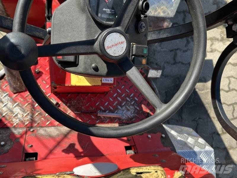 Schäffer 2028 Hoflader