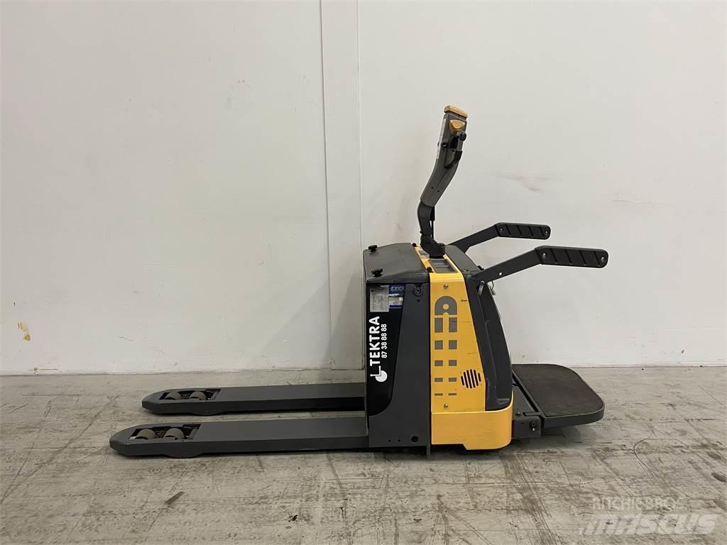 Atlet TLP200 Gabelstapler mit Fahrerstand