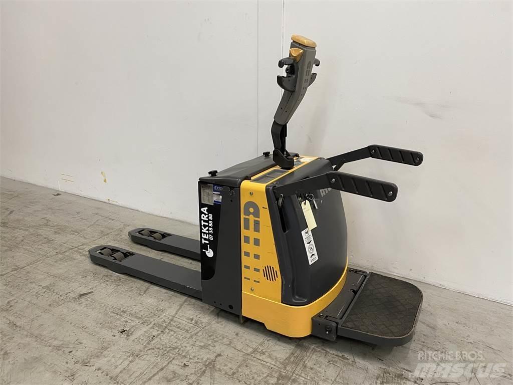 Atlet TLP200 Gabelstapler mit Fahrerstand
