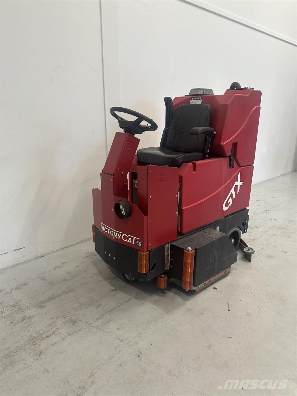 Factory Cat GTX 34-C Sonstige Flurförderzeuge