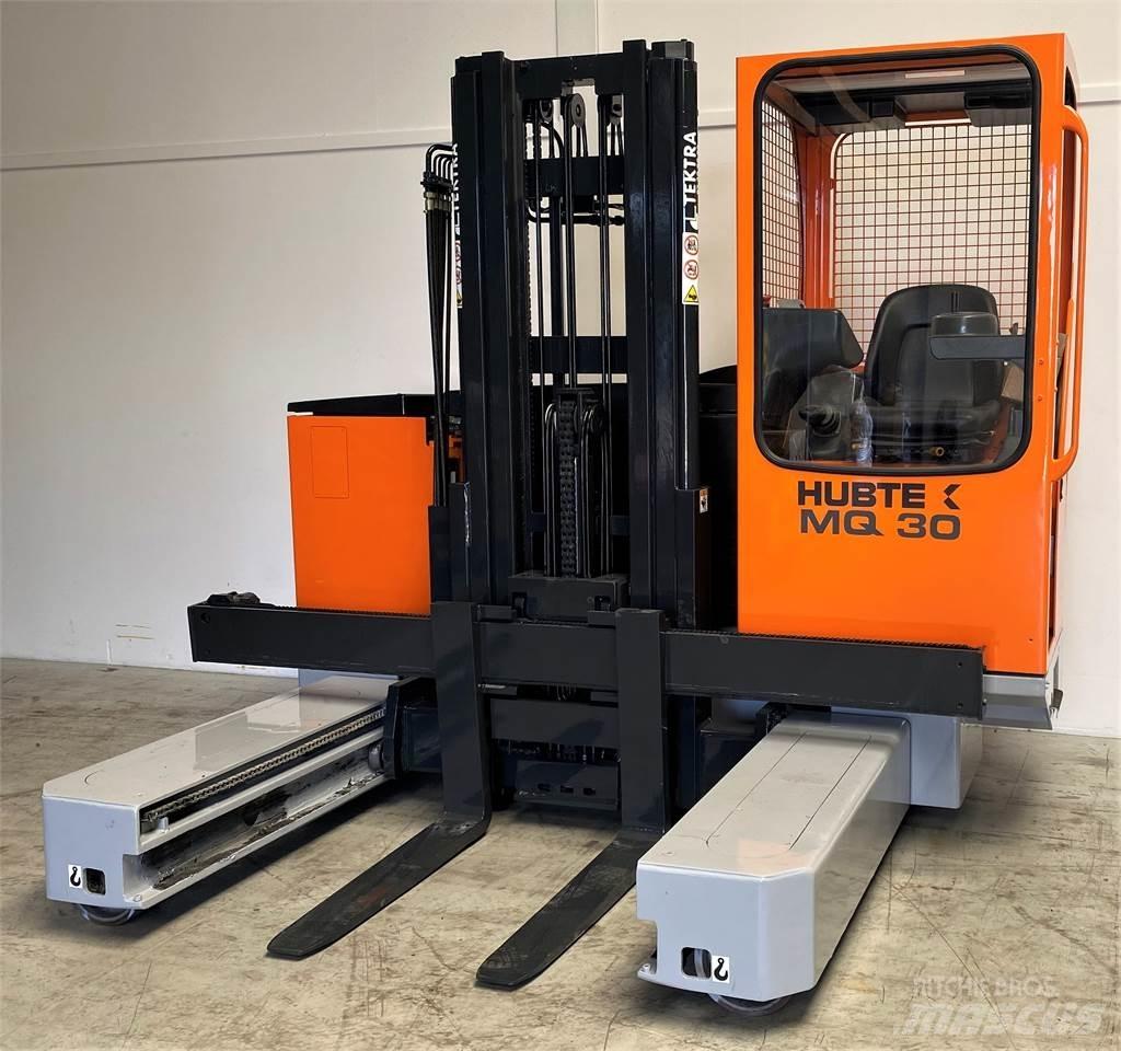 Hubtex MQ 30 AC Vierwegestapler