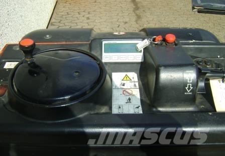 Linde V 10 L02/1200 Mittelhub-Kommissionierer