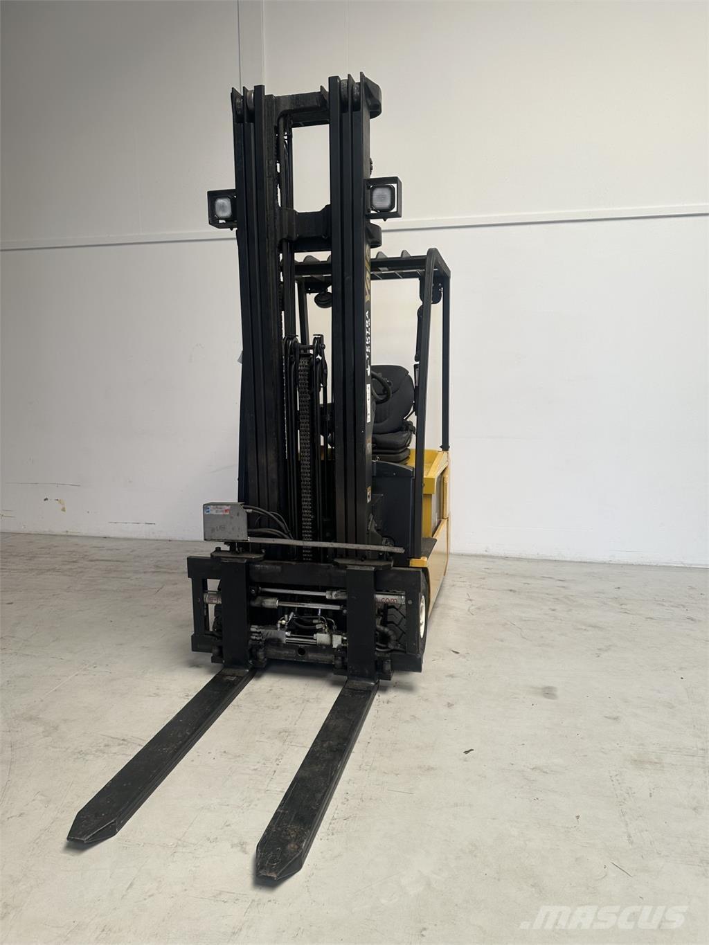 Yale ERP16ATF AC (SWB) Elektrostapler