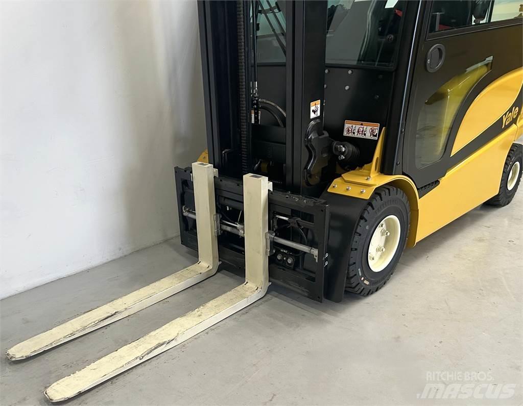 Yale ERP30VL (LWB) Elektrostapler
