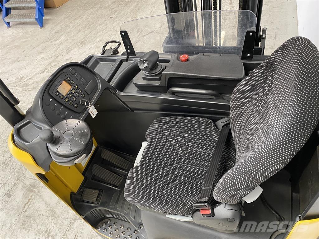 Yale MR16 Schubmaststapler