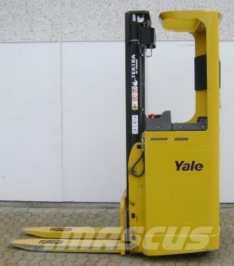 Yale SMS12S Selbstfahrstapler