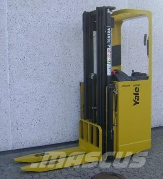 Yale SMS15S Selbstfahrstapler