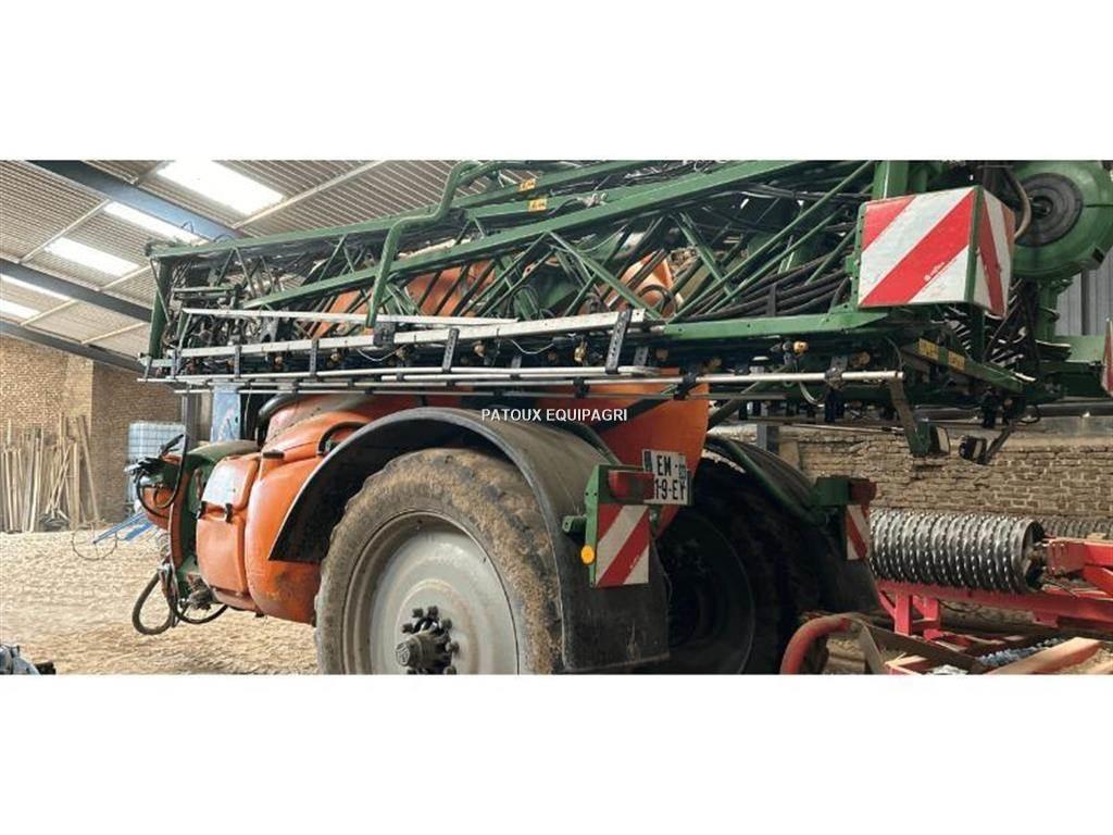 Amazone UX5200 Anhängespritzen