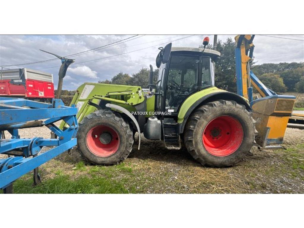 CLAAS ARION640 Traktoren