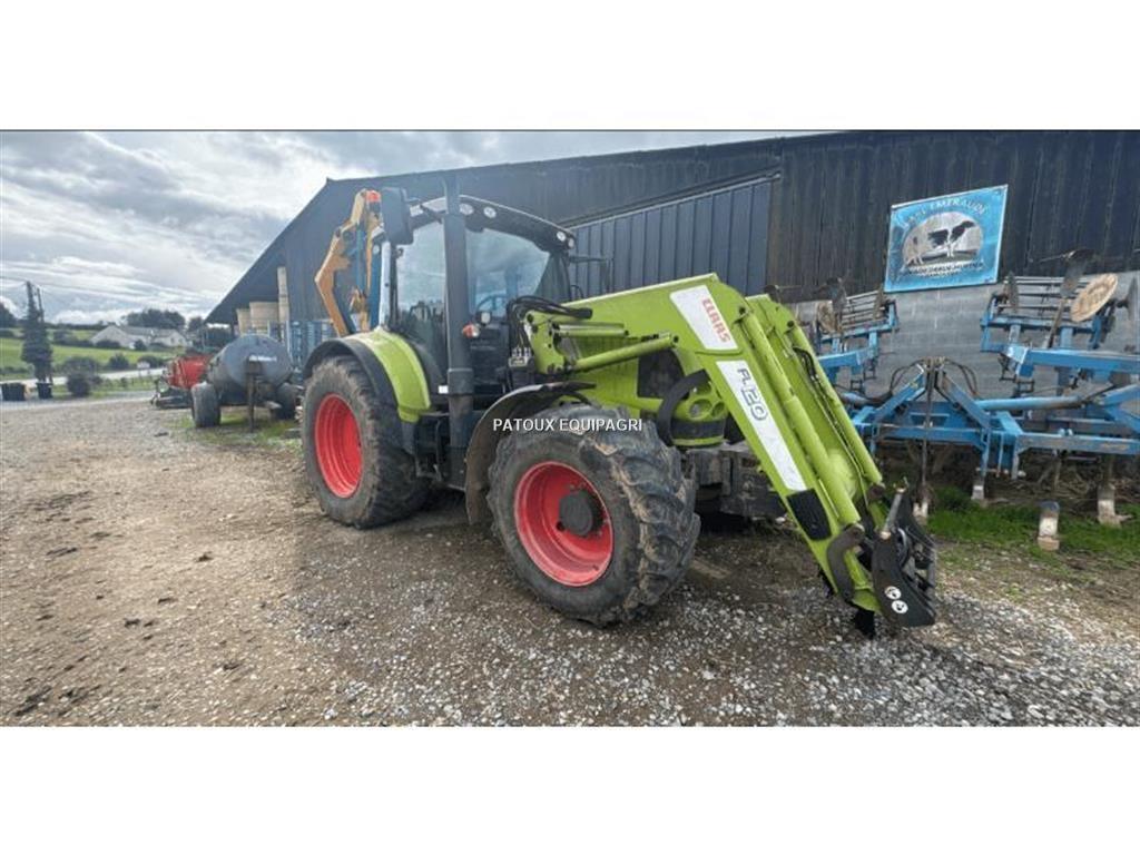 CLAAS ARION640 Traktoren