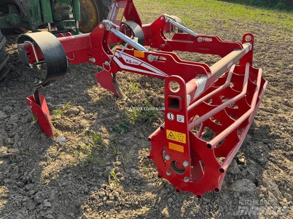 Grimme FA200 Kartoffelpflüge