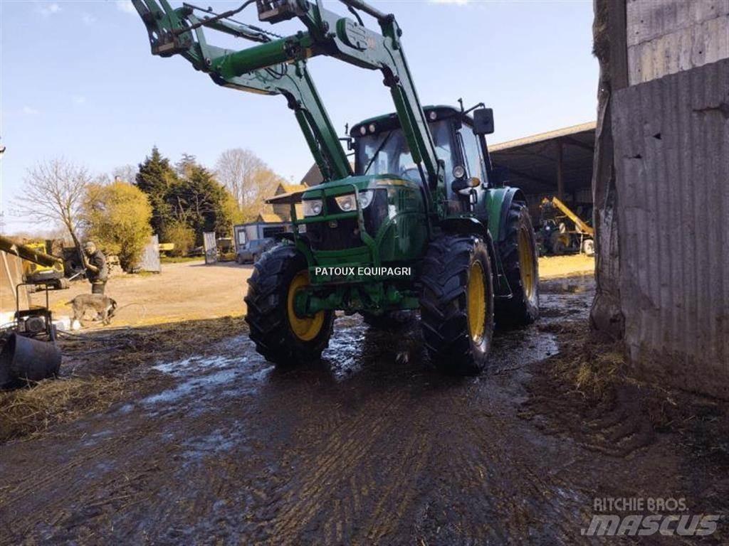 John Deere 6115M Traktoren
