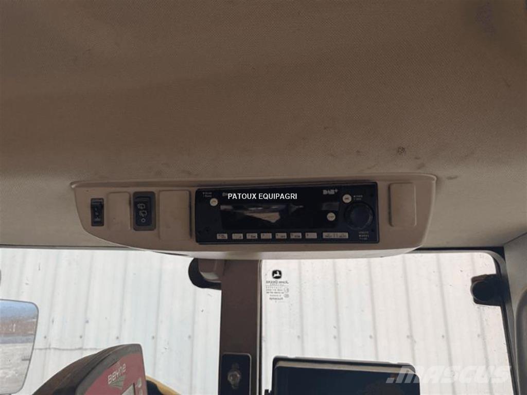 John Deere 6145M Traktoren