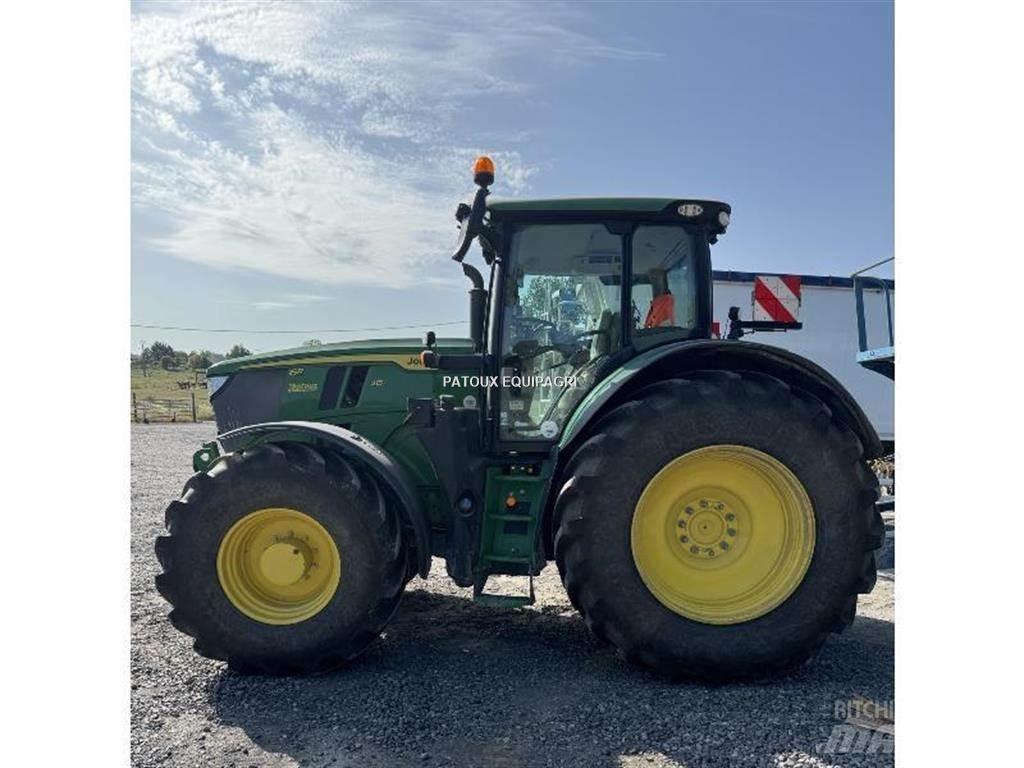 John Deere 6R215 Traktoren