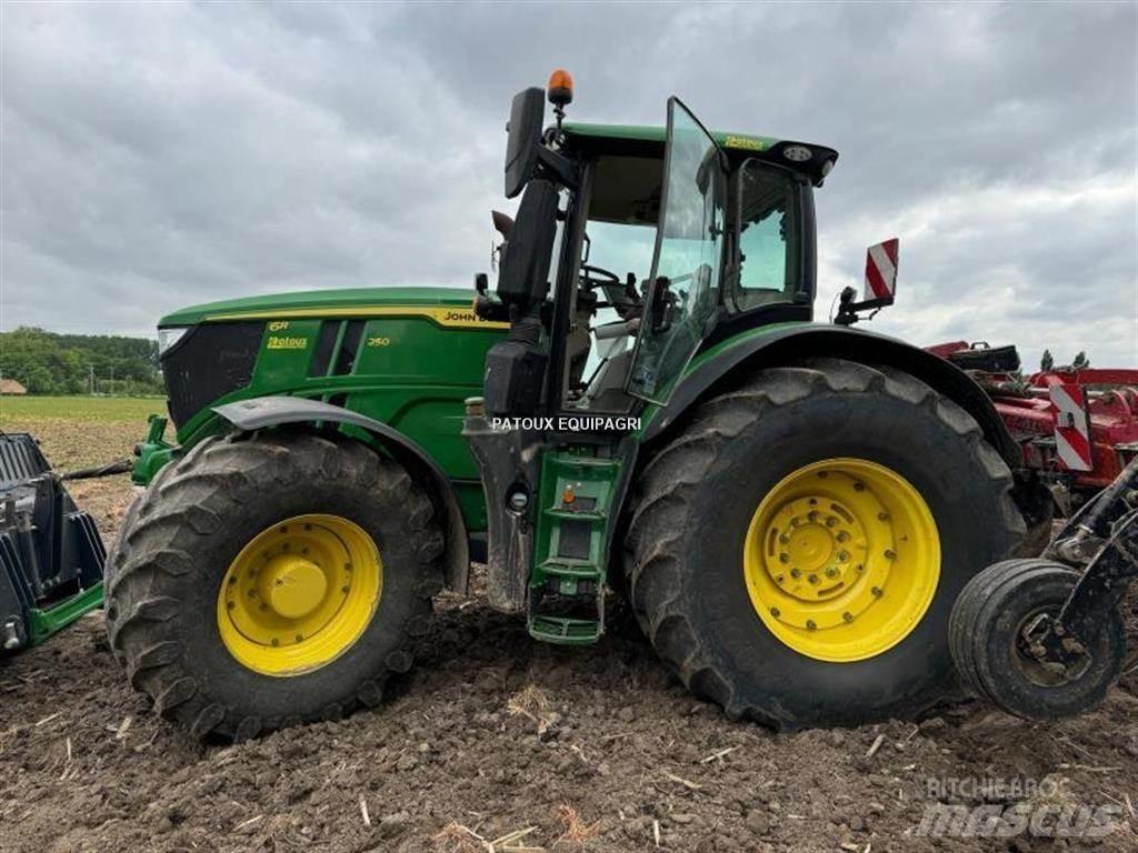 John Deere 6R250 Traktoren