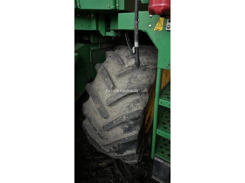 John Deere T560 Mähdrescher
