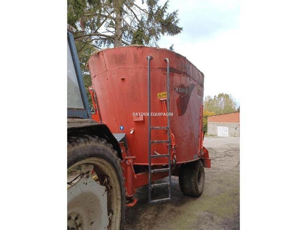 Kuhn 1070 Futtermischwagen