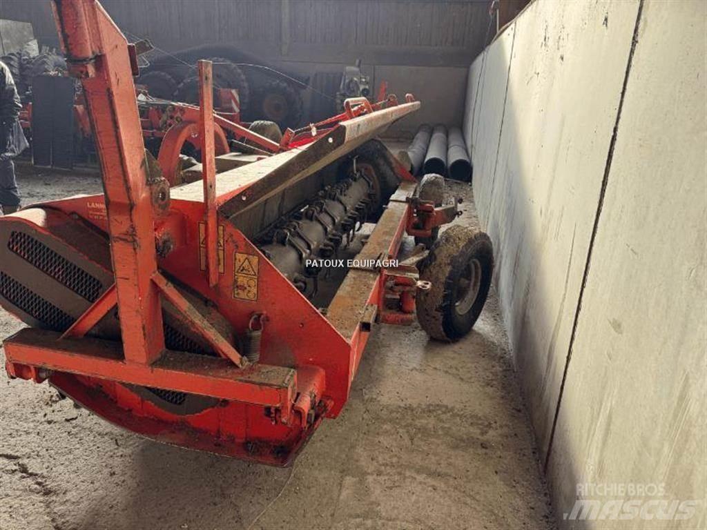 Kuhn NK3201 Motoreggen / Rototiller