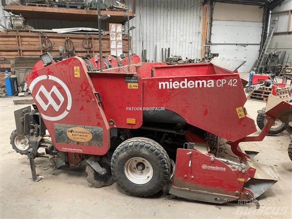 Miedema CP42 Kartoffellegemaschinen