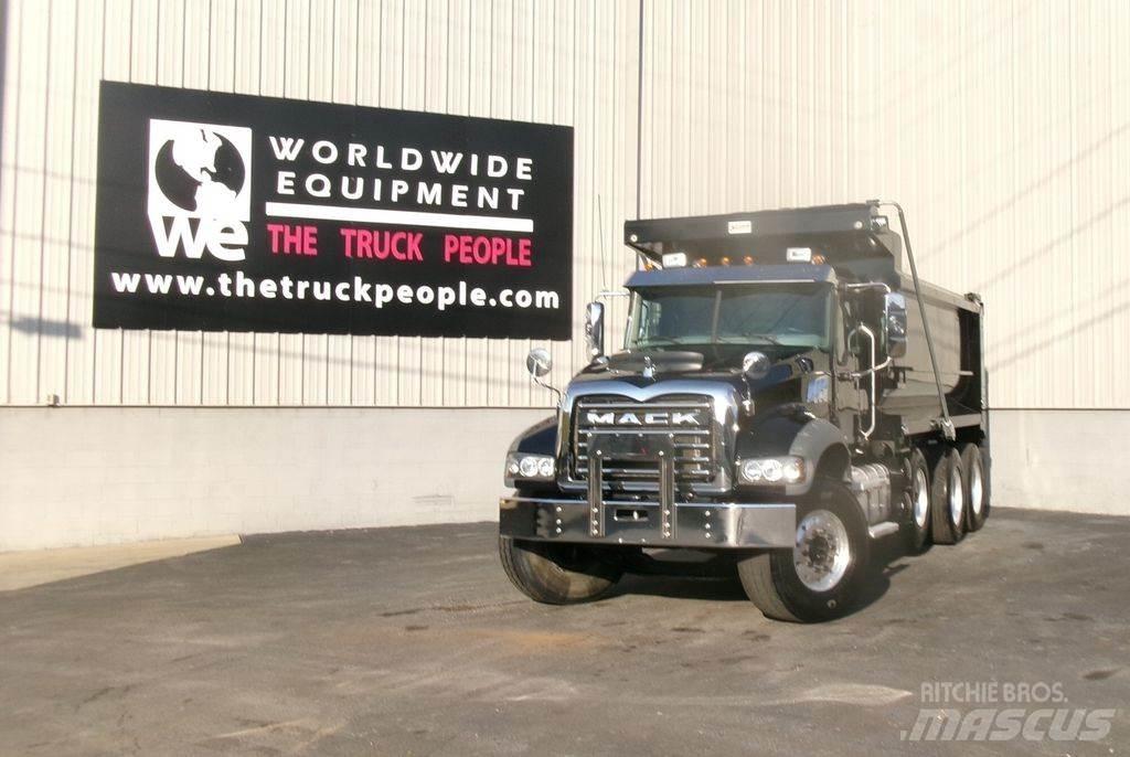 Mack GR64F Kipper