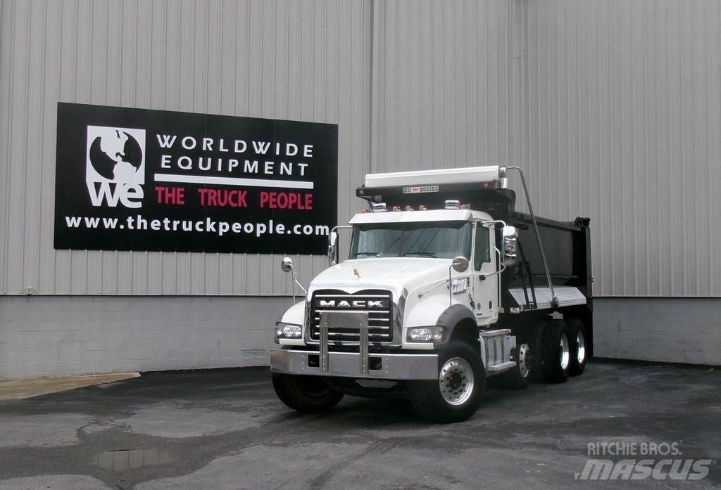 Mack Granite Kipper